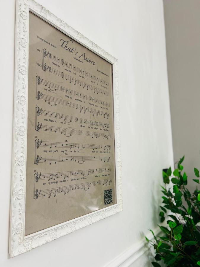 Miluar - Centro Storico - Lungo La Via Della Musica Bed & Breakfast Napoli Ngoại thất bức ảnh