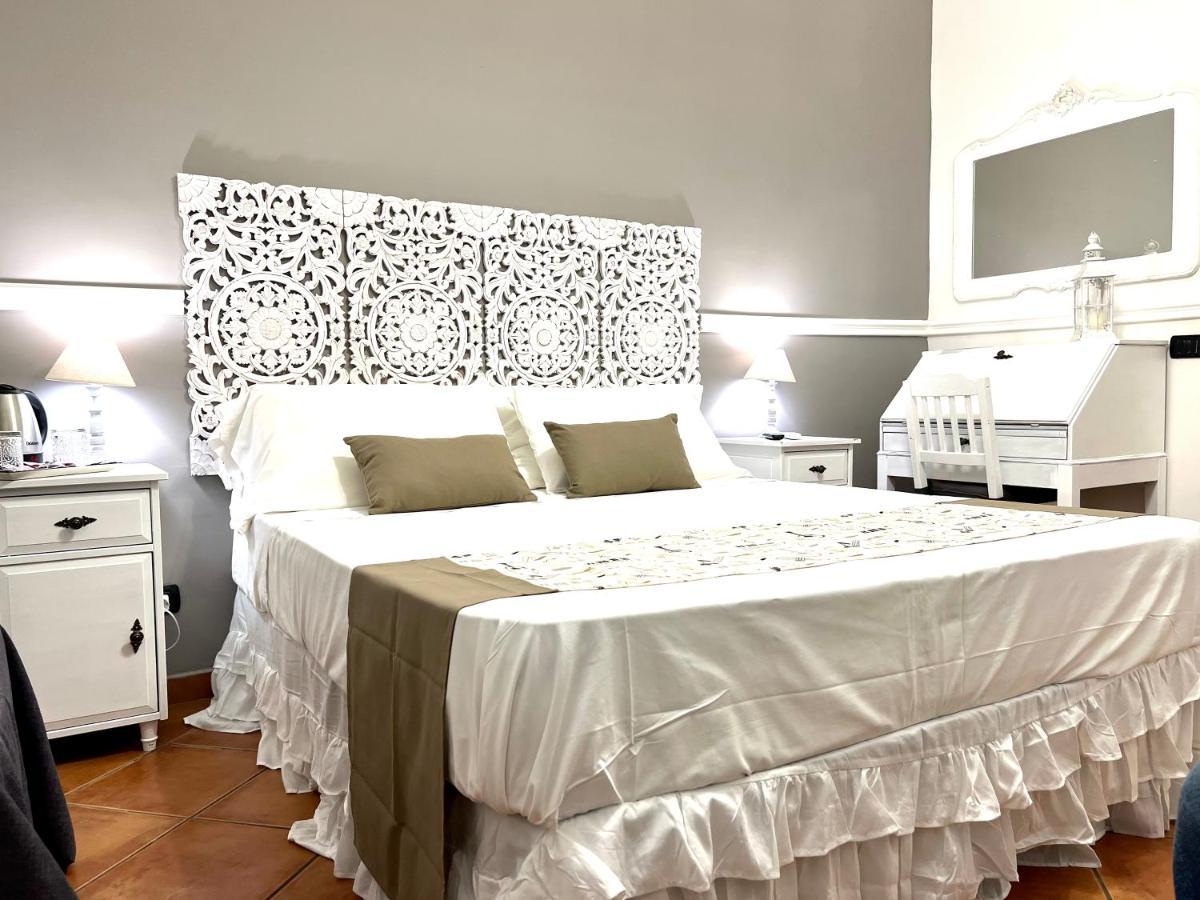 Miluar - Centro Storico - Lungo La Via Della Musica Bed & Breakfast Napoli Ngoại thất bức ảnh