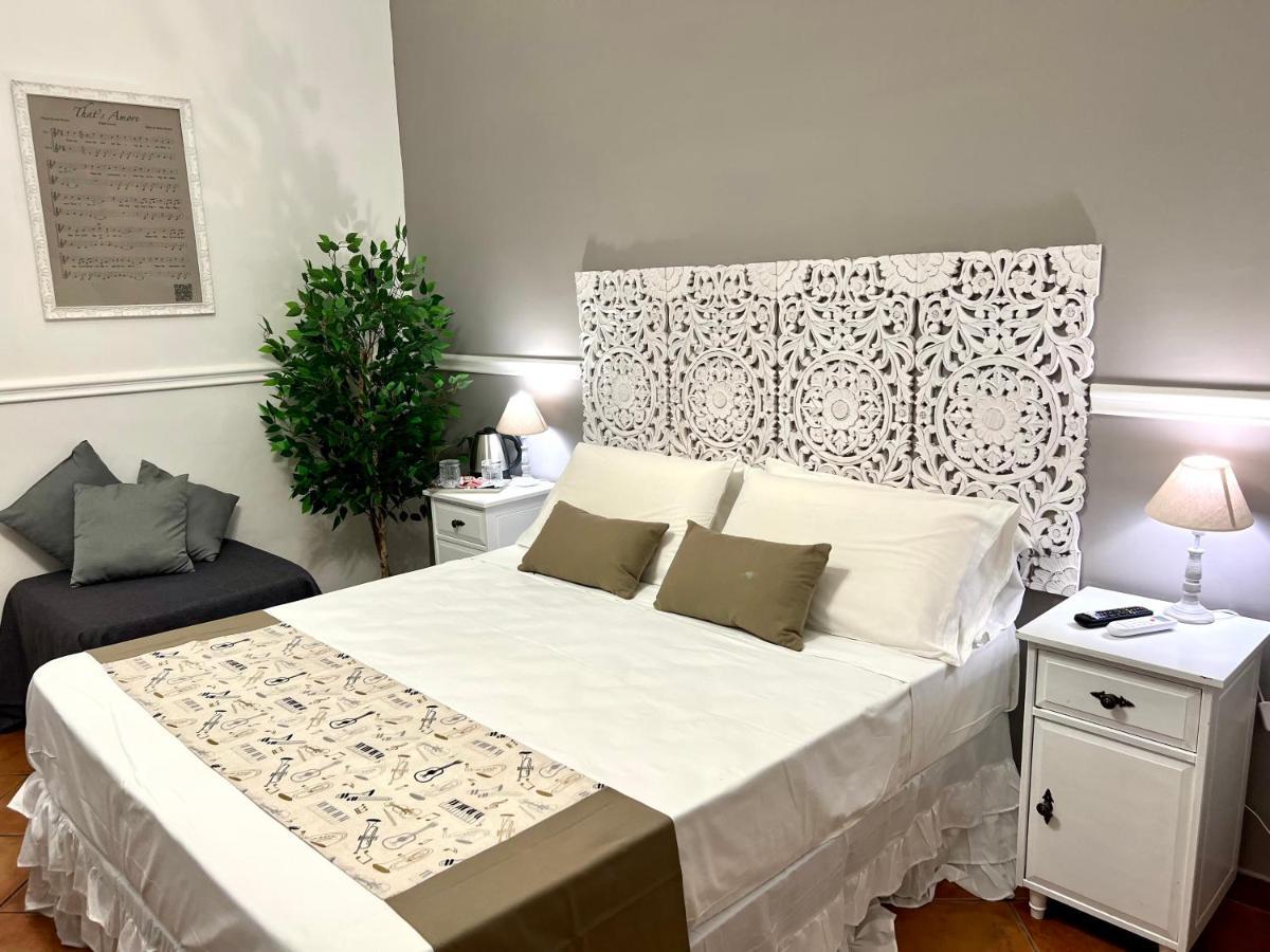 Miluar - Centro Storico - Lungo La Via Della Musica Bed & Breakfast Napoli Ngoại thất bức ảnh