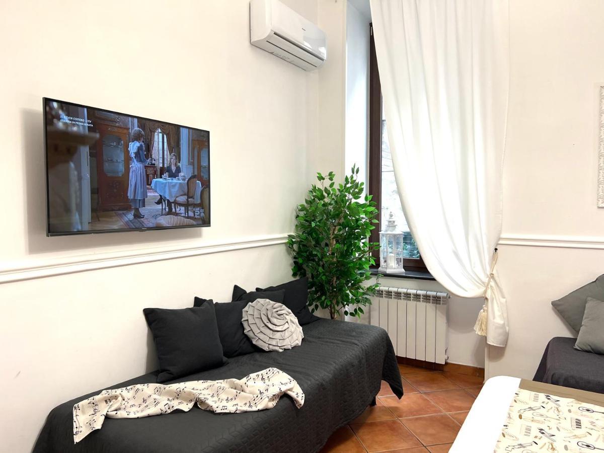 Miluar - Centro Storico - Lungo La Via Della Musica Bed & Breakfast Napoli Ngoại thất bức ảnh